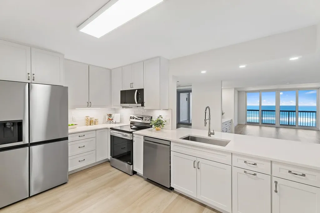 19670 Beach Road Jupiter FL 33469