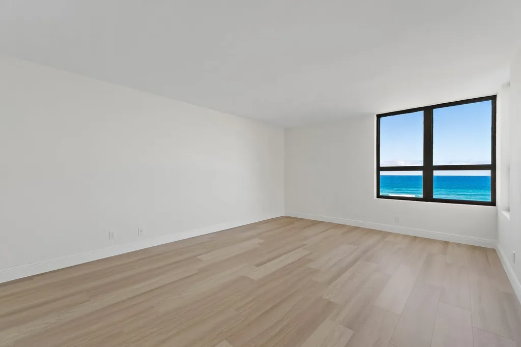 19670 Beach Road Jupiter FL 33469