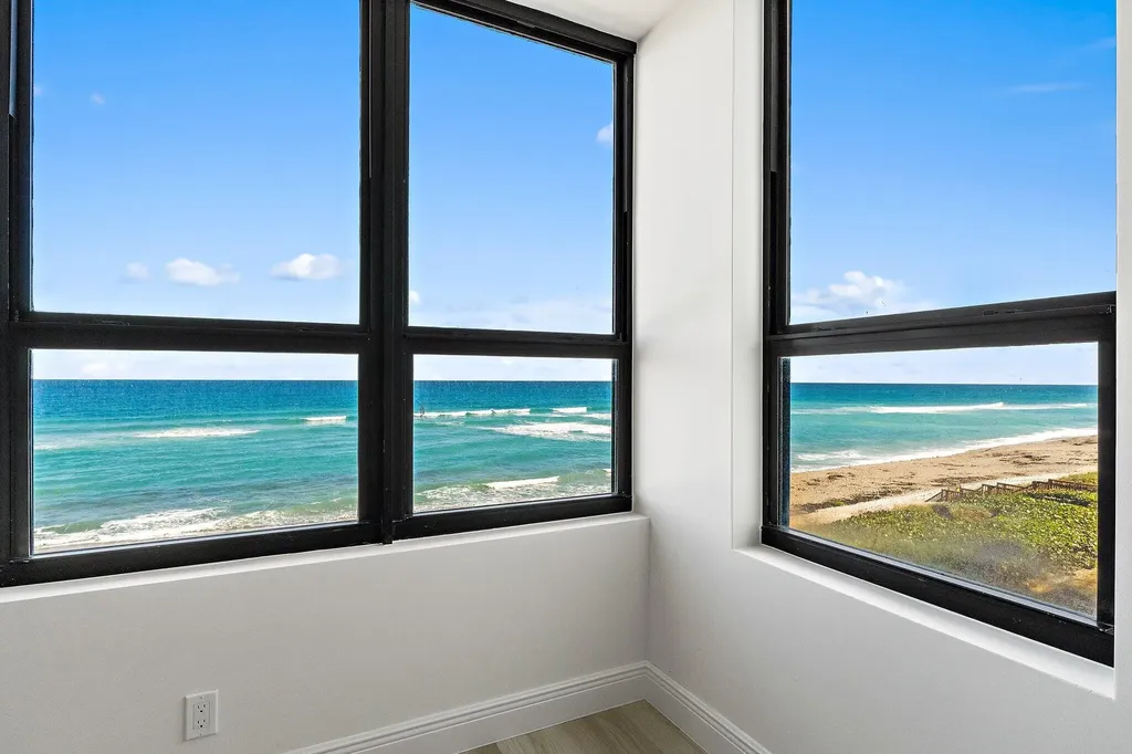 19670 Beach Road Jupiter FL 33469