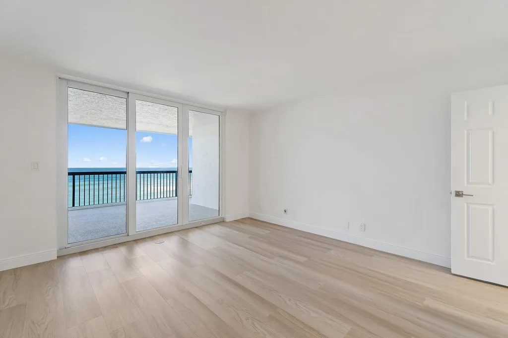 19670 Beach Road Jupiter FL 33469