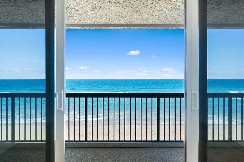 19670 Beach Road Jupiter FL 33469
