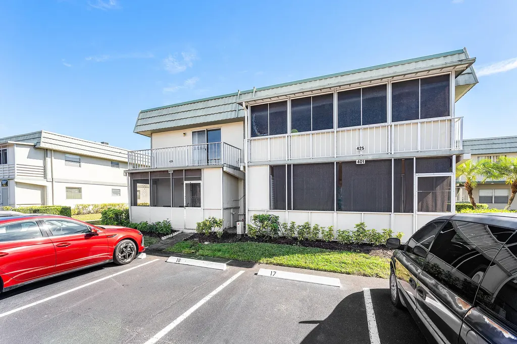 426 Flanders I Delray Beach FL 33484