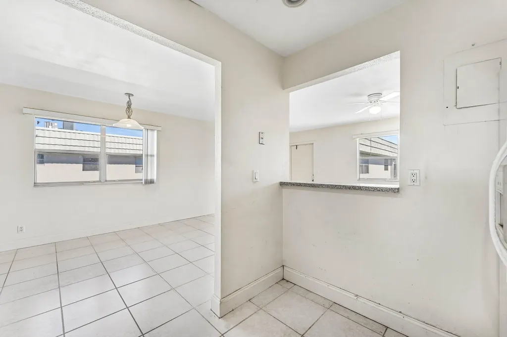 426 Flanders I Delray Beach FL 33484