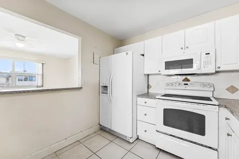 426 Flanders I Delray Beach FL 33484