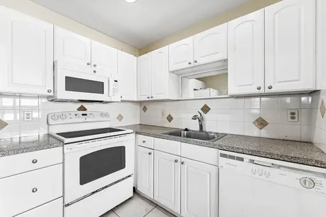 426 Flanders I Delray Beach FL 33484