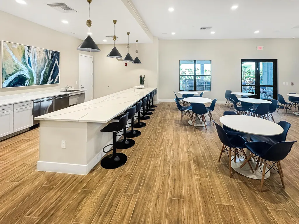 13757 Flora Place Delray Beach FL 33484