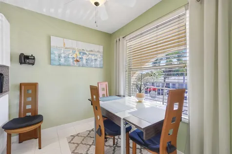 13757 Flora Place Delray Beach FL 33484