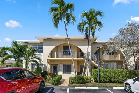 13757 Flora Place Delray Beach FL 33484