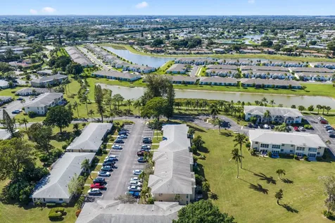 13757 Flora Place Delray Beach FL 33484