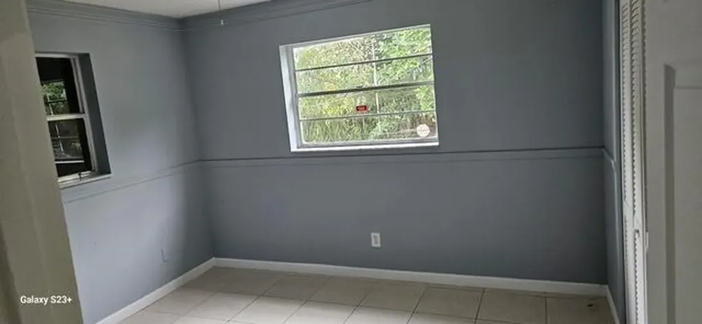 3425 Grace Avenue Palm Springs FL 33461
