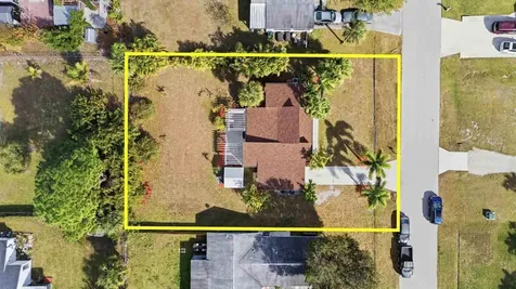 511 SW Comet Terrace Port St Lucie FL 34953