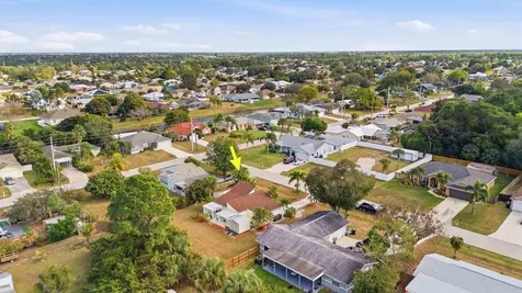 511 SW Comet Terrace Port St Lucie FL 34953