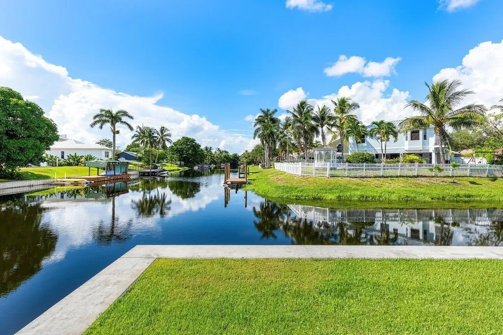 830 Lake Shore Drive Delray Beach FL 33444
