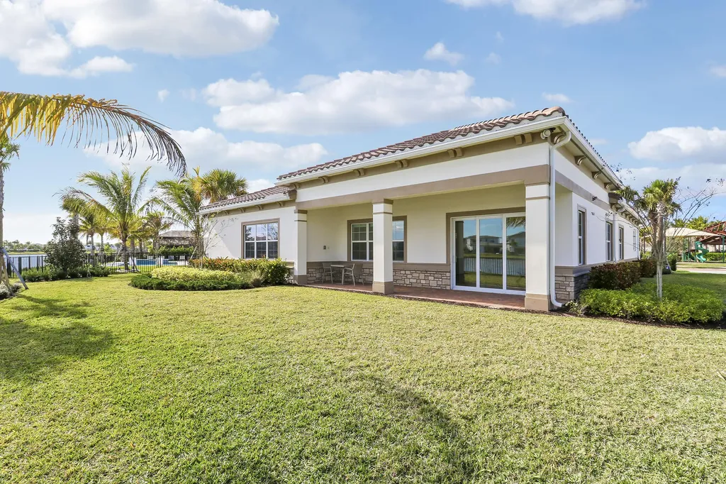 10874 Stellar Circle Palm Beach Gardens FL 33412
