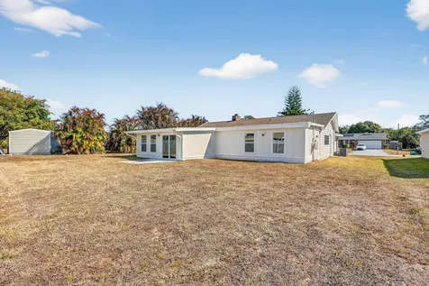 2058 SE Watercrest Street Port St Lucie FL 34984