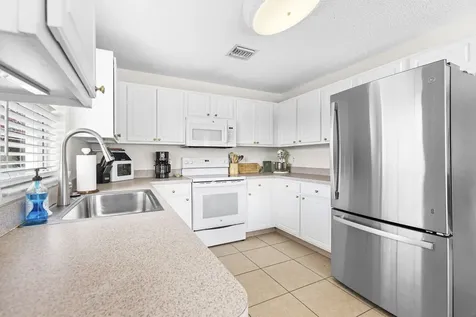 6942 NW Hershy Circle Port St Lucie FL 34983
