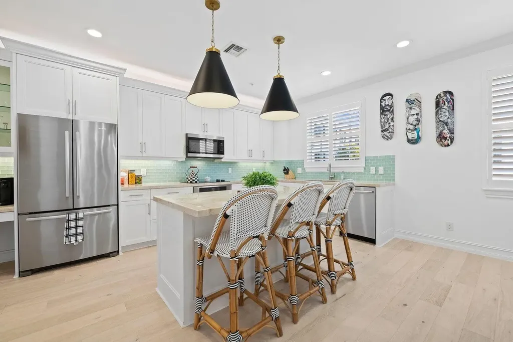 373 E Cannery Row Circle Delray Beach FL 33444