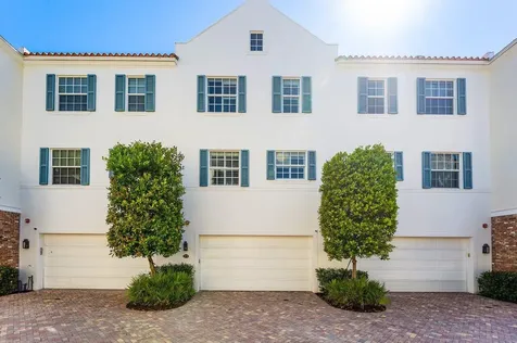 373 E Cannery Row Circle Delray Beach FL 33444