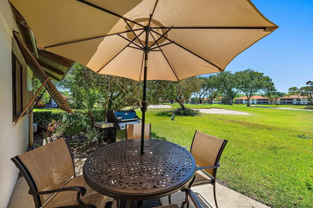 821 Club Drive Palm Beach Gardens FL 33418