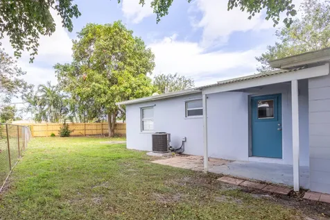 161 SE Bonita Court Port St Lucie FL 34983