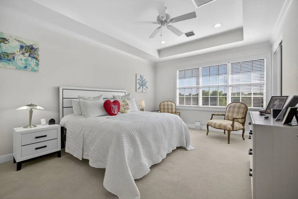 4511 Artesa Way S Palm Beach Gardens FL 33418