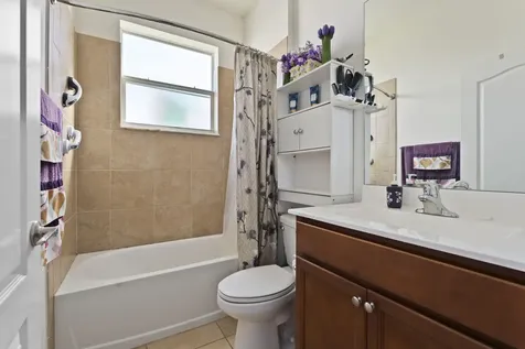 7461 NW Greenspring Street Port St Lucie FL 34987