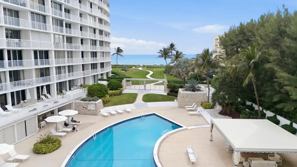 2780 S Ocean Boulevard Palm Beach FL 33480
