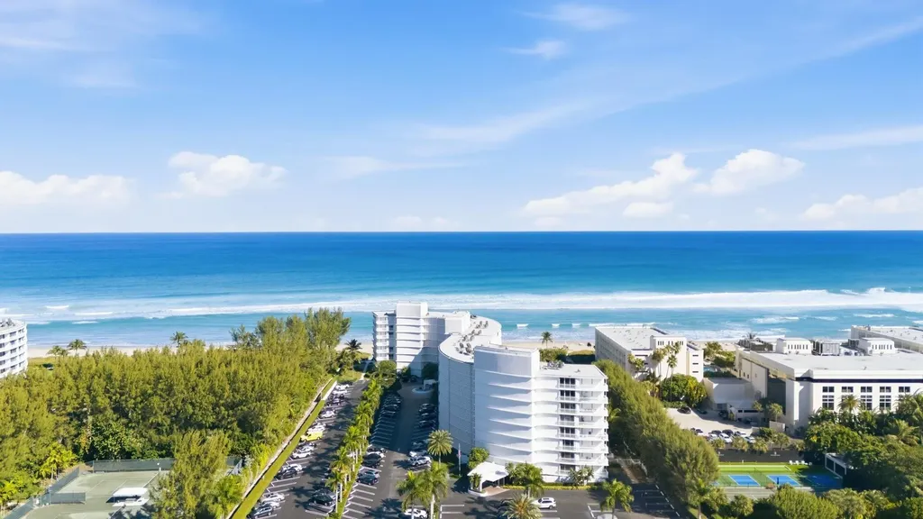 2780 S Ocean Boulevard Palm Beach FL 33480