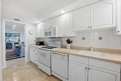 2780 S Ocean Boulevard Palm Beach FL 33480