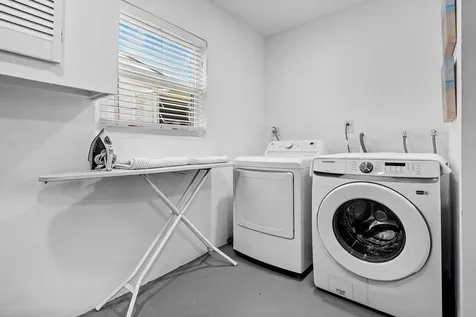 2015 SW 18th Drive Boynton Beach FL 33426
