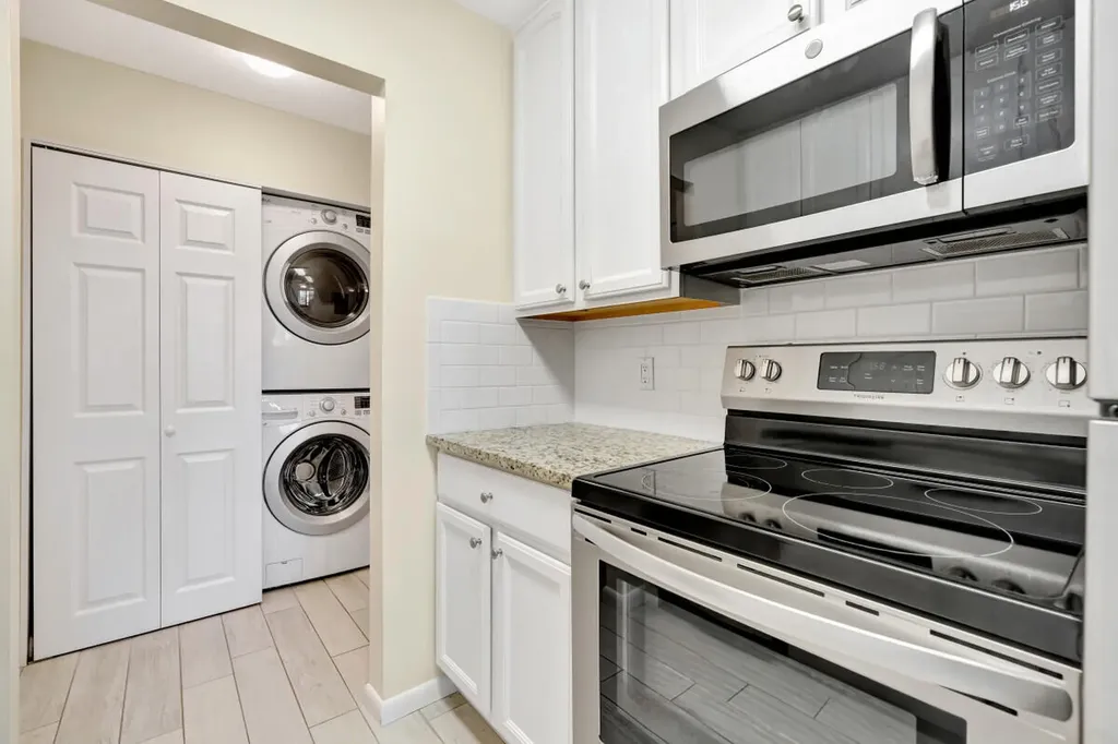 150 Pineview Road Jupiter FL 33469