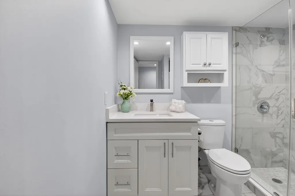 450 Piedmont J Delray Beach FL 33484