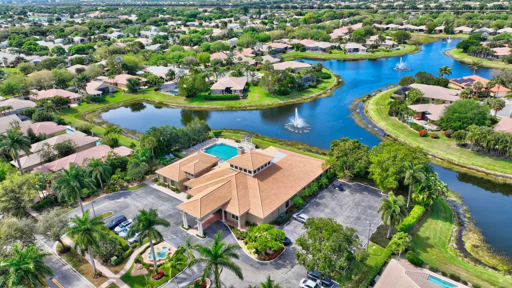 7723 Via Grande Boynton Beach FL 33437