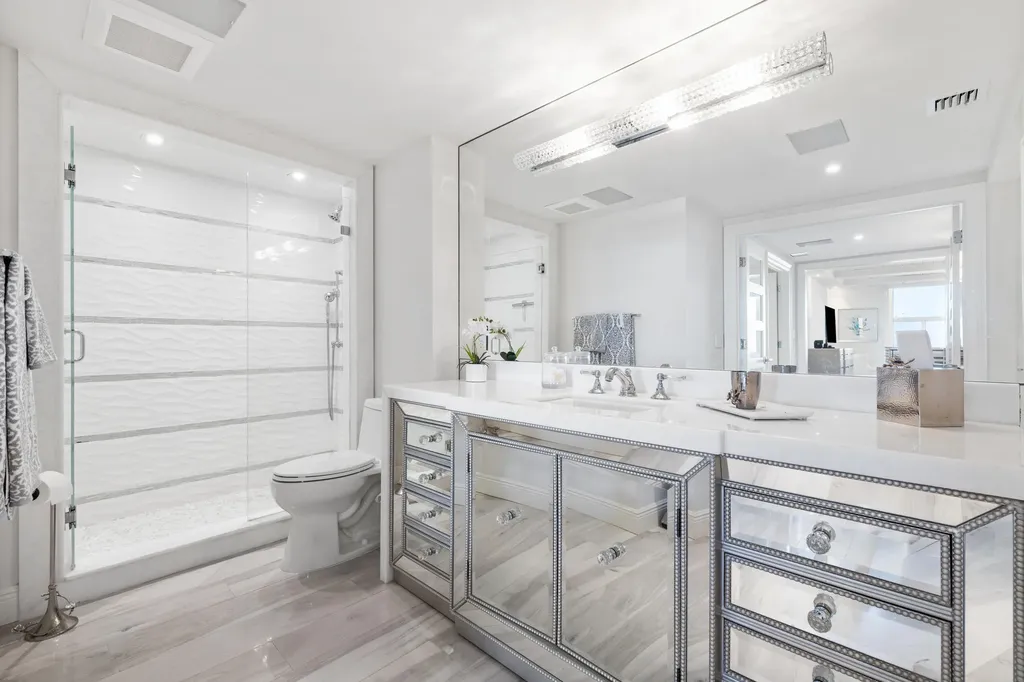 2295 S Ocean Boulevard Palm Beach FL 33480