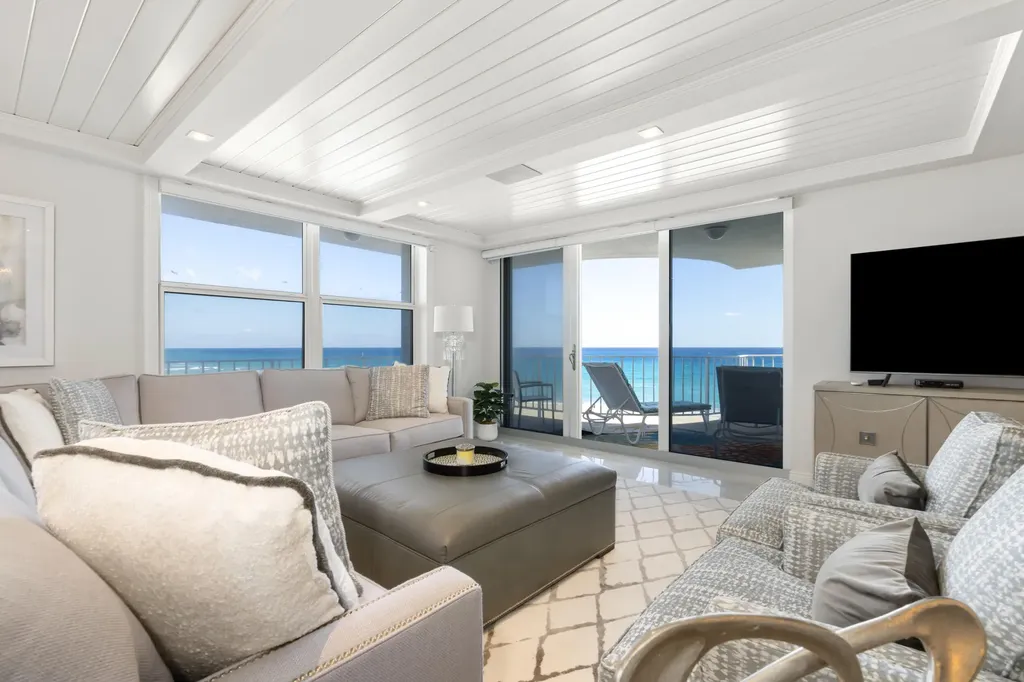 2295 S Ocean Boulevard Palm Beach FL 33480