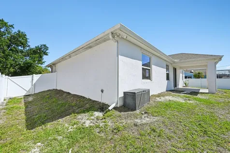 1626 SW Neptune Avenue Port St Lucie FL 34953