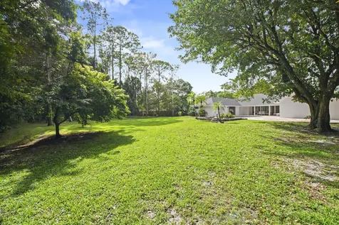 150 Sandy Pine Court Wellington FL 33414