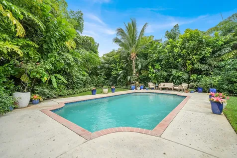 118 N Dixie Boulevard Delray Beach FL 33444