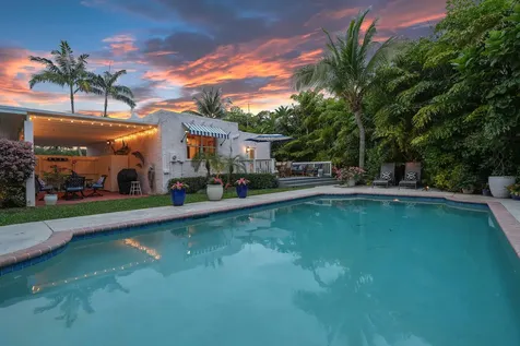 118 N Dixie Boulevard Delray Beach FL 33444