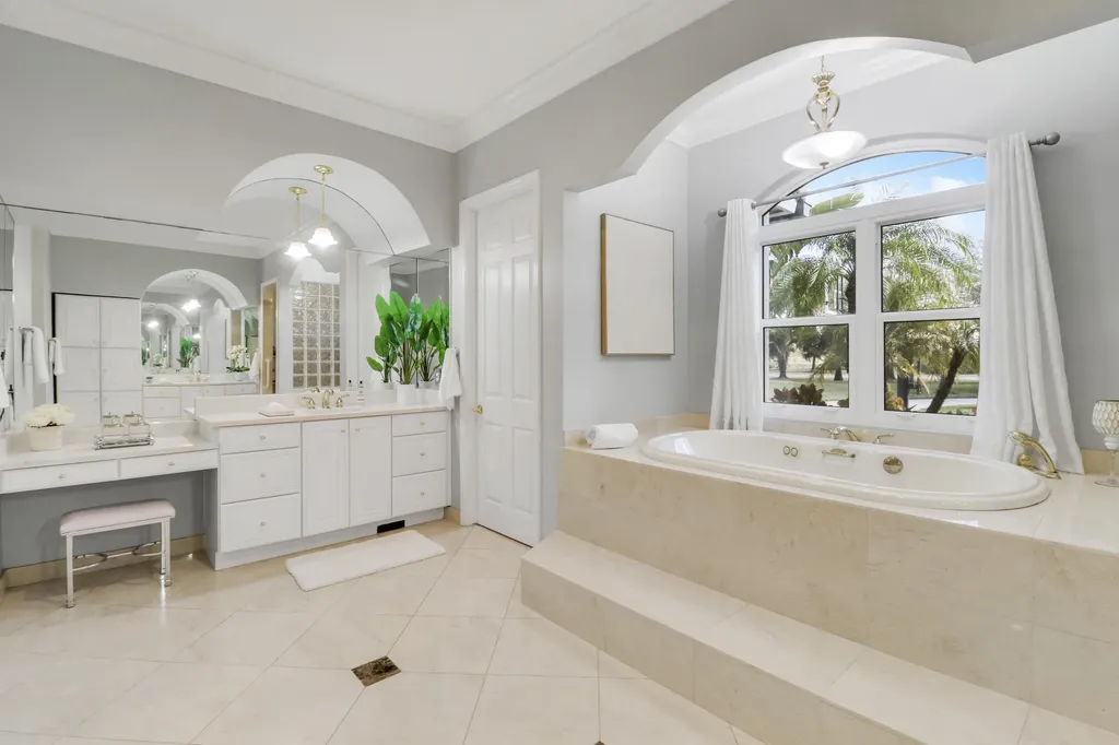 18512 SE Old Trail Drive E Jupiter FL 33478