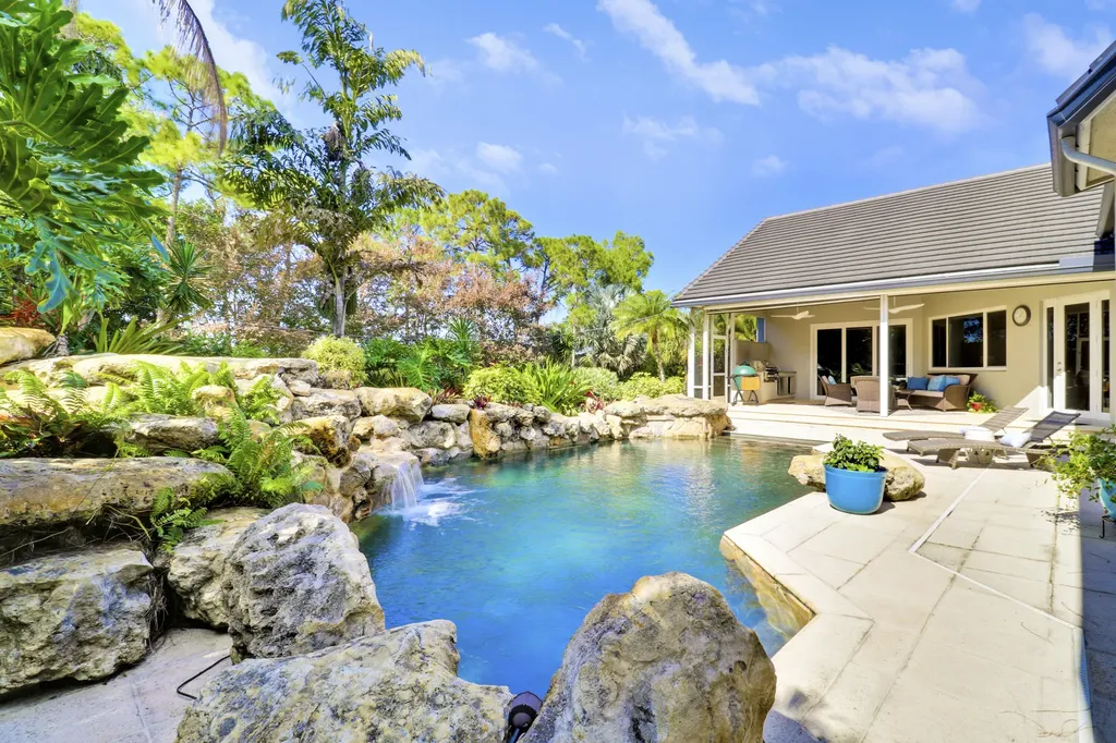 18512 SE Old Trail Drive E Jupiter FL 33478