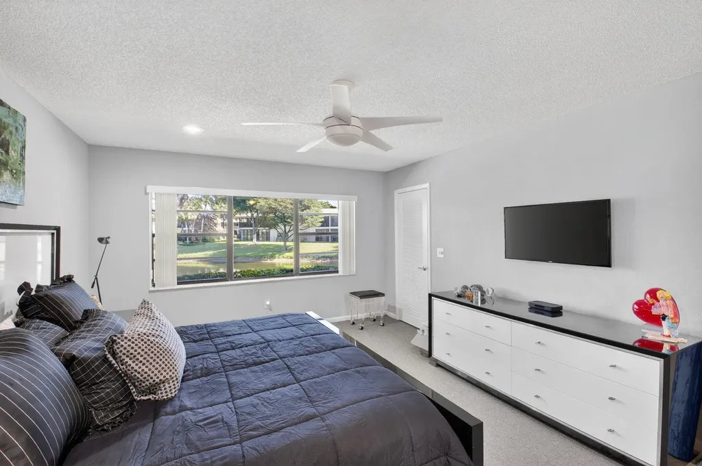 36 Westgate Lane Boynton Beach FL 33436