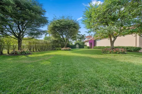 3678 Touch Of Class Court Wellington FL 33414