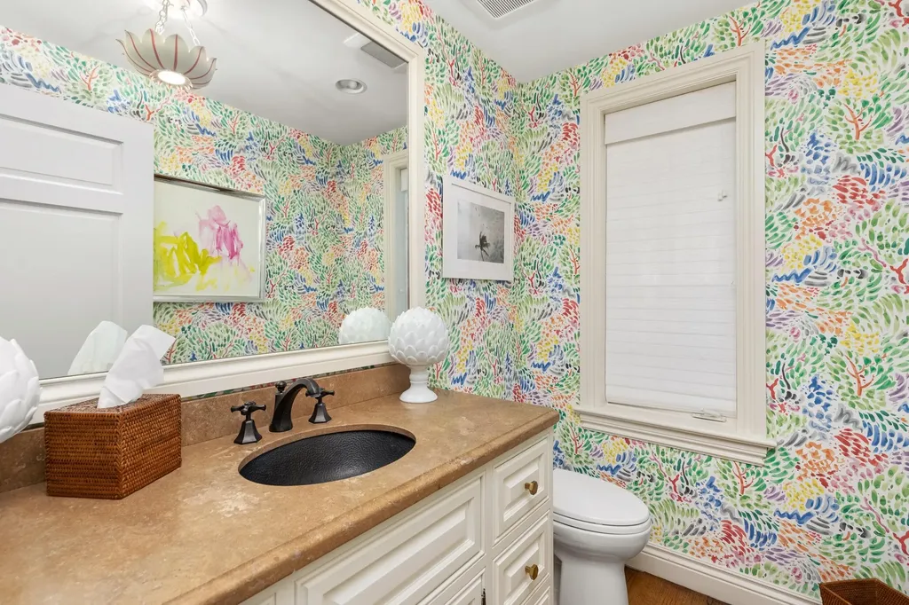 9 Via Vizcaya Palm Beach FL 33480