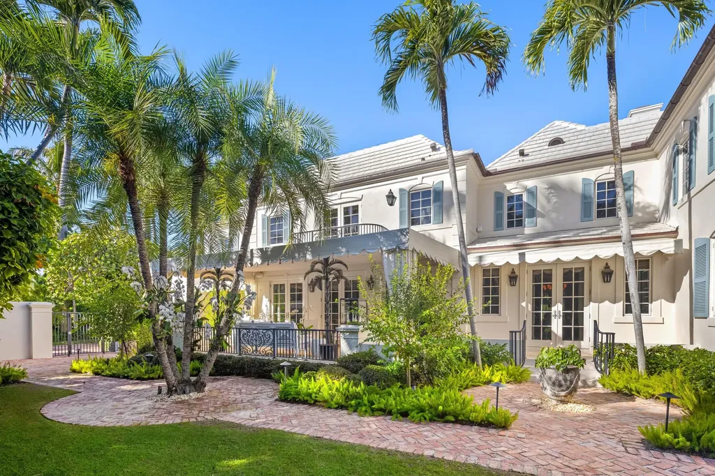 9 Via Vizcaya Palm Beach FL 33480