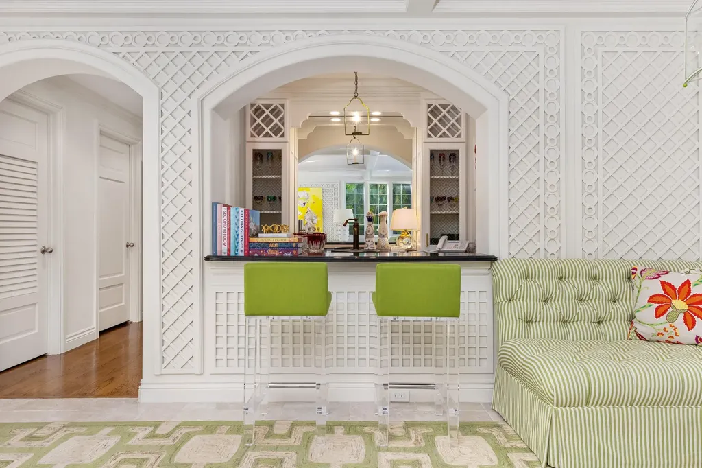 9 Via Vizcaya Palm Beach FL 33480