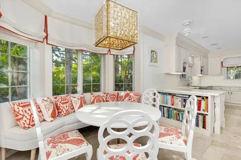 9 Via Vizcaya Palm Beach FL 33480