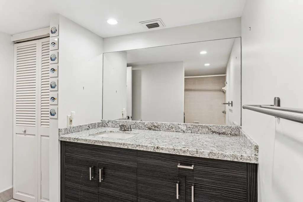 171 Deer Creek Boulevard Deerfield Beach FL 33442