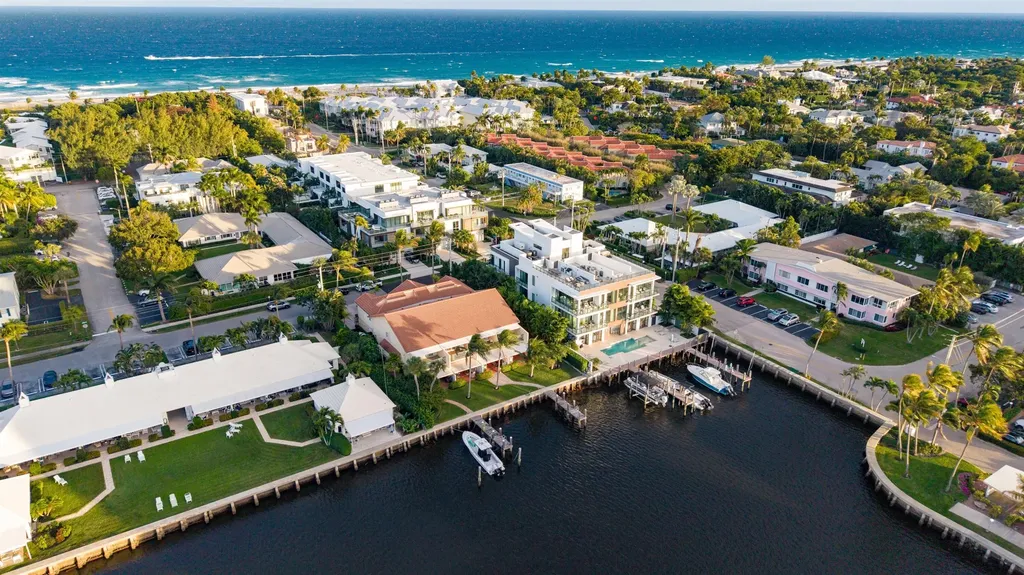 336 Venetian Drive Delray Beach FL 33483