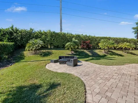 720 Muirfield Circle Atlantis FL 33462